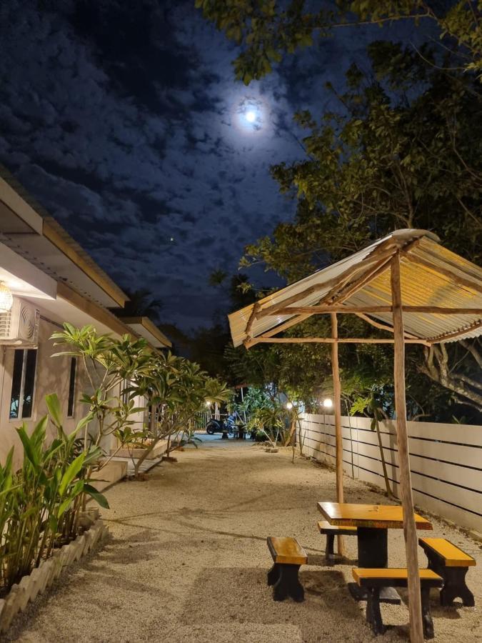 Bed and Breakfast Seven Stones Langkawi Pantai Cenang  Exterior foto